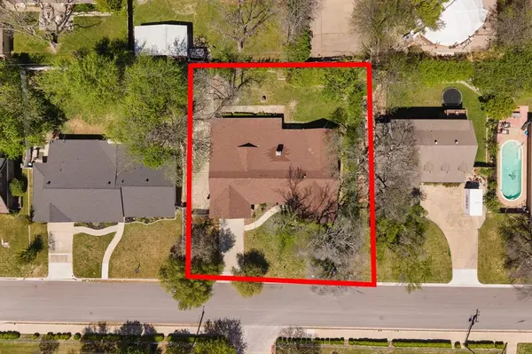 8116 Bangor Drive, Benbrook, TX 76116