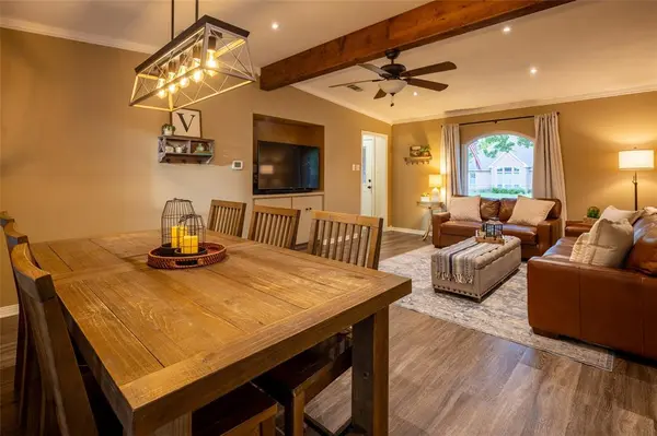 3104 S Garland Street, Decatur, TX 76234