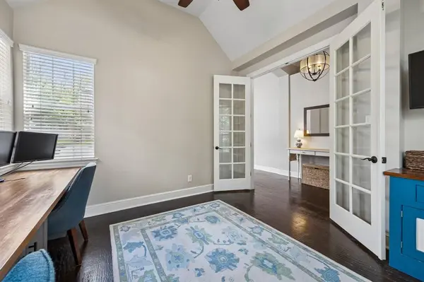 3824 Park Place, Addison, TX 75001