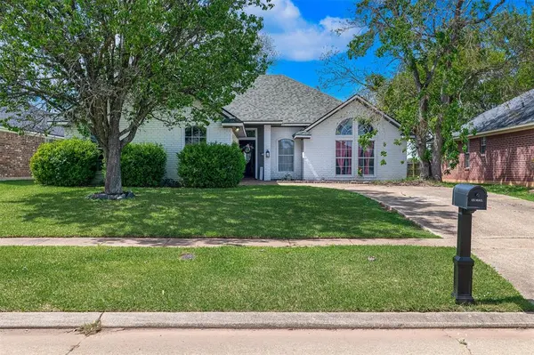 5902 Pampus Lane, Bossier City, LA 71112