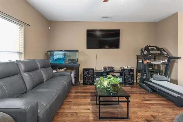 640 Brookbank Drive, Crowley, TX 76036