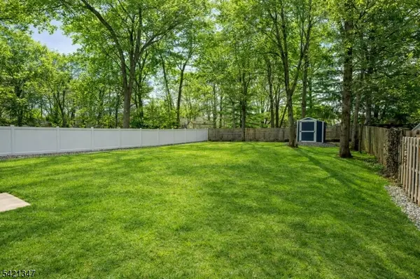 77 Commonwealth Ave, New Providence Boro, NJ 07974