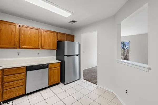 341 Silvia St, Ewing Twp., NJ 08628