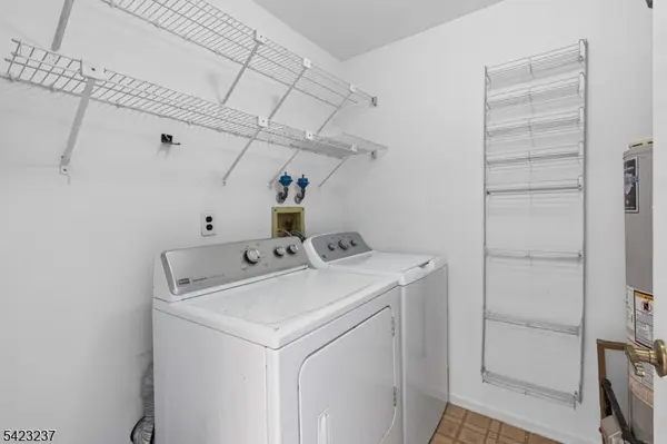 341 Silvia St, Ewing Twp., NJ 08628