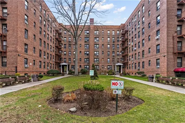 2465 Haring ST #4F, Brooklyn, NY 11235