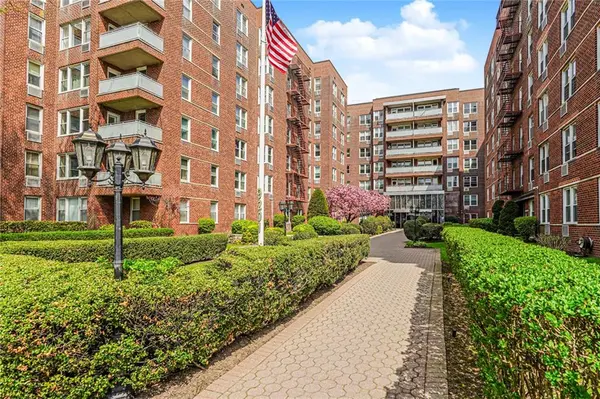 9201 Shore RD #C209, Brooklyn, NY 11209