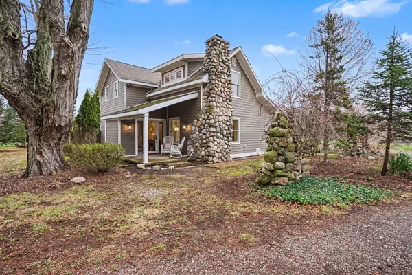 1719 66th ST, Ganges Twp, MI 49408