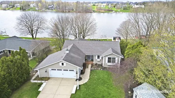 6795 N Noffke DR, Thornapple Twp, MI 49316