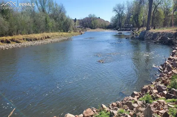 997 County Road 119, Florence, CO 81226