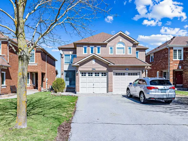 284 Pinnacle TRL, Aurora, ON L4G 7G2