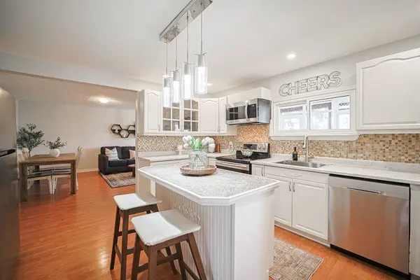 3 Mill ST S, Brampton, ON L6Y 1S4