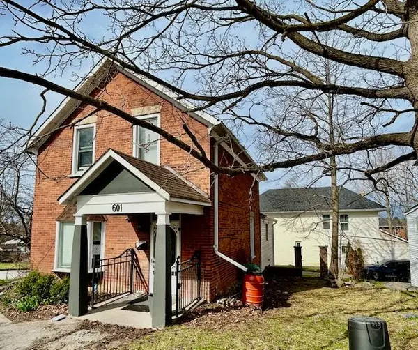 601 Rubidge ST, Peterborough, ON K9H 4E9