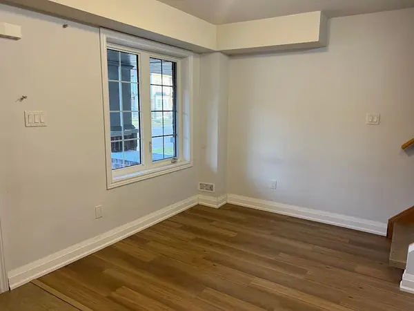 636 Linden DR, Cambridge, ON N3H 0C9