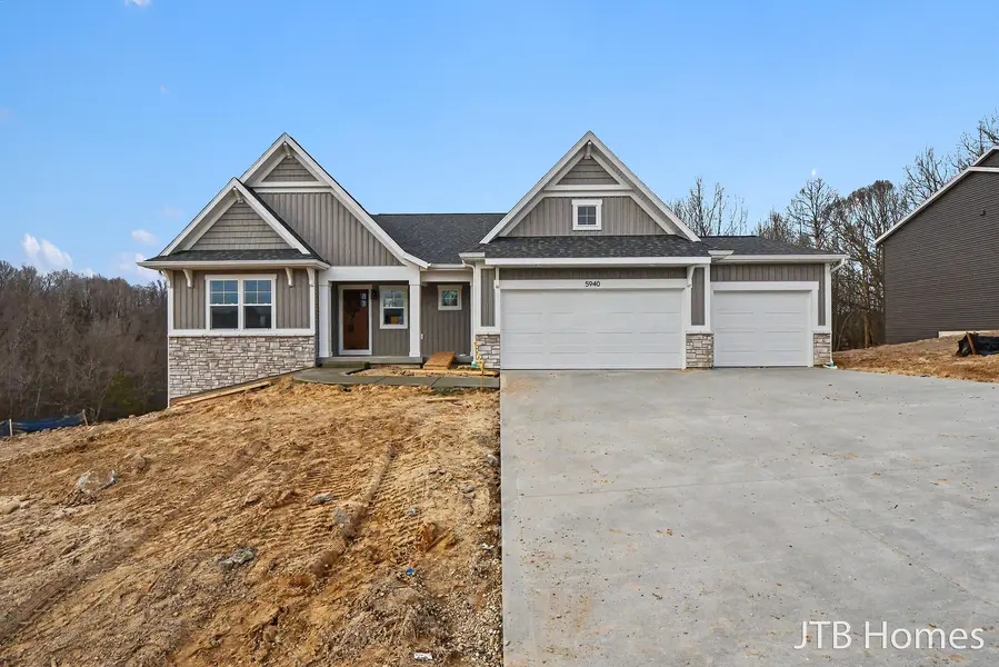5940 Valley Point DR SE, Caledonia Twp, MI 49316