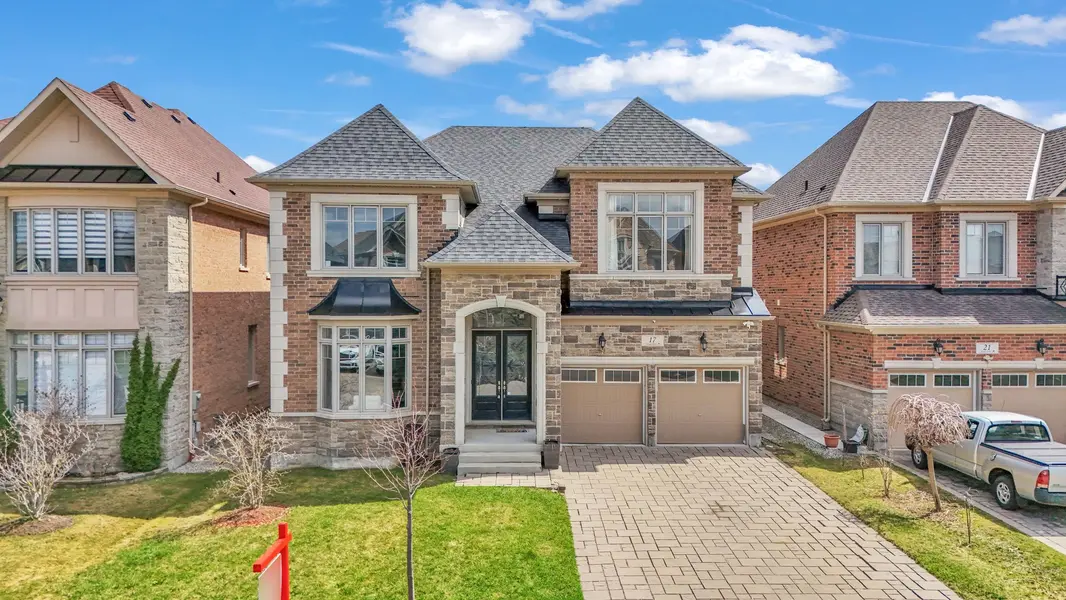 17 Torgan TRL, Vaughan, ON L4H 3X6