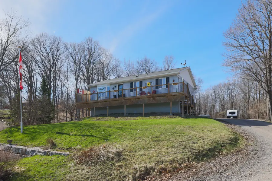 1513B Whelan RD, Admaston/bromley, ON K7V 3Z7