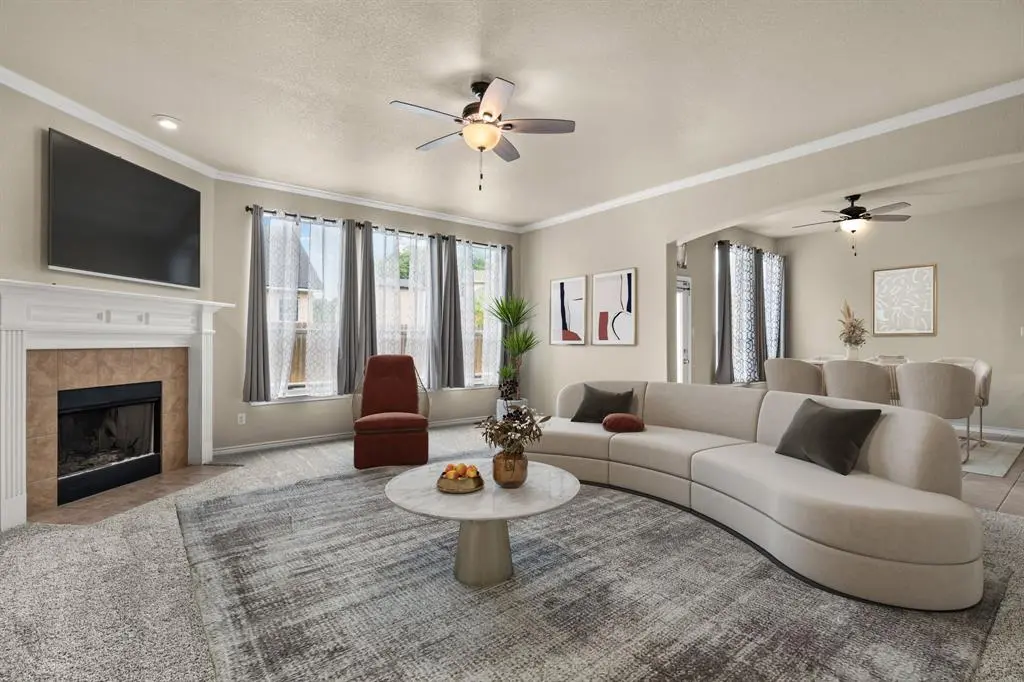 812 Sugar Hill Avenue, Cleburne, TX 76033