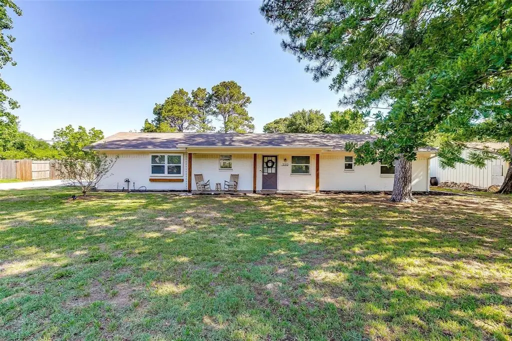 2212 Ridge Lane, Grapevine, TX 76051