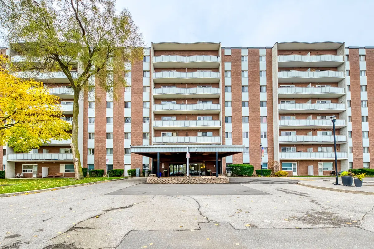 1660 Bloor ST #801, Mississauga, ON L4X 1R9