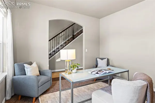 6697 Kearsarge DR, Colorado Springs, CO 80925