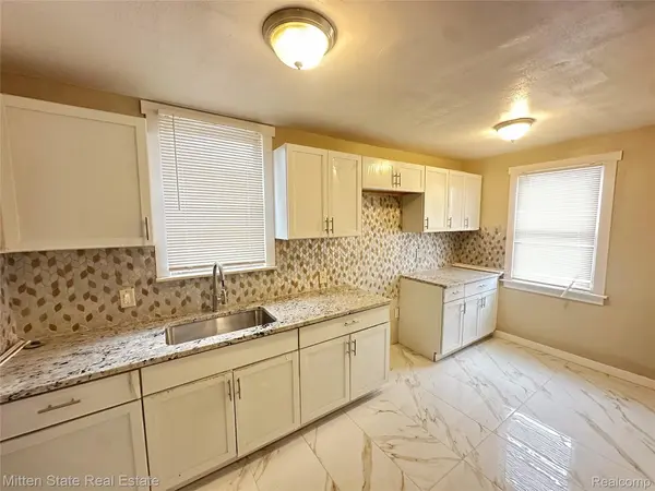 16225 CHEYENNE ST, Detroit, MI 48235