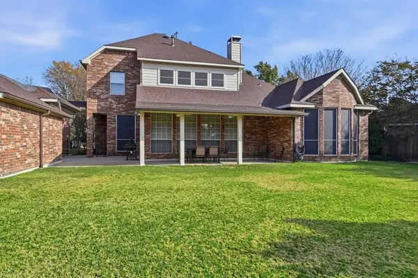 1827 Windsong Circle, Keller, TX 76248