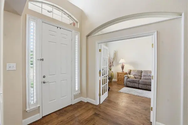 1827 Windsong Circle, Keller, TX 76248