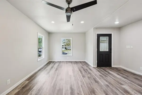 314 Greenwood Street, Terrell, TX 75160