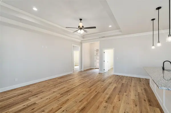 502 Limestone Circle, Mabank, TX 75147