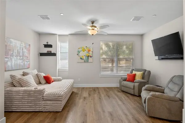 7696 Resting Mews, North Richland Hills, TX 76182