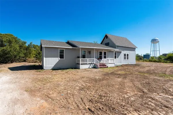 506 N Fm 156, Ponder, TX 76259