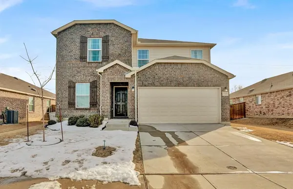 1340 Waggoner Drive, Aubrey, TX 76227