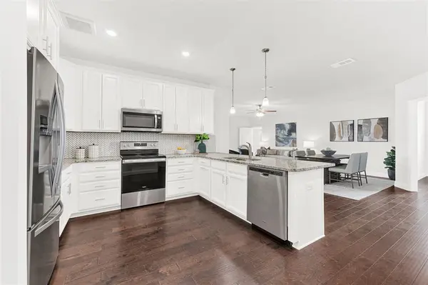 651 N Watters Road #7406, Allen, TX 75013