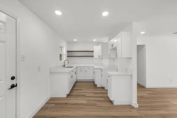 751 Ivywood Drive, Dallas, TX 75232