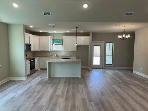 1801 Cumberland Drive, Garland, TX 75040