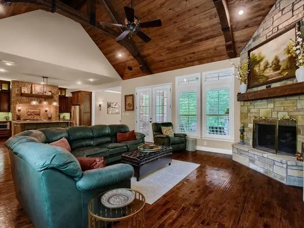 360 Dublin Circle, Gordonville, TX 76245