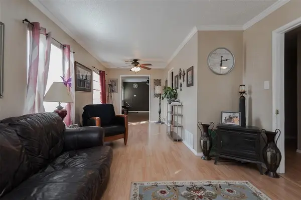 221 W Burton Street, Sherman, TX 75092