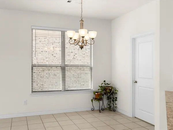 209 Emerald Creek Drive, Fort Worth, TX 76131