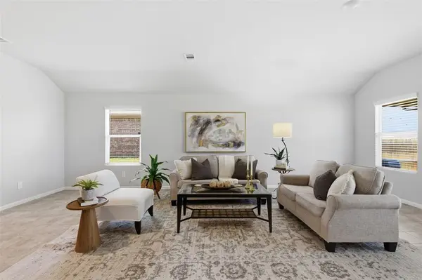 13504 Gunsmoke Lane, Cresson, TX 76035