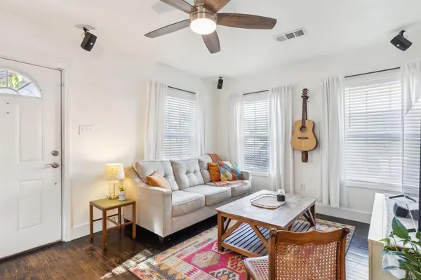 3202 Aster Street, Dallas, TX 75211