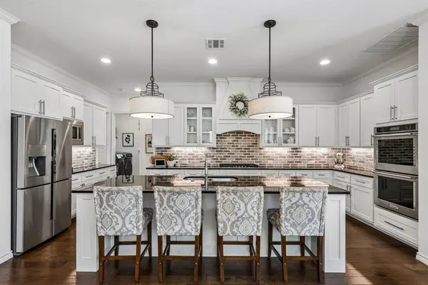 13624 Walsh Avenue, Fort Worth, TX 76008