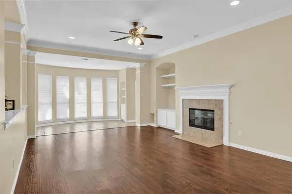 6705 Marie Weldon Court, Arlington, TX 76001