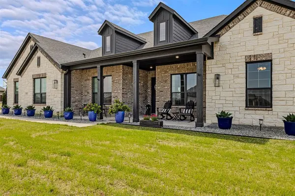 6513 Earley, Mesquite, TX 75126