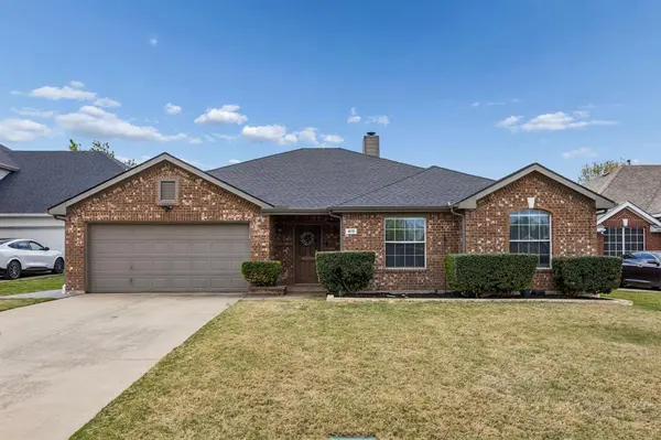 413 Highview Circle, Royse City, TX 75189