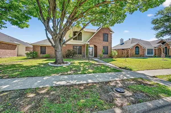 2227 Stillwater Drive, Mesquite, TX 75181