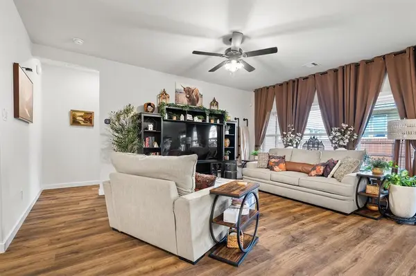 1406 Quail Creek Drive, Cleburne, TX 76033