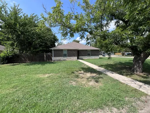 1331 Lanius Street, Gainesville, TX 76240