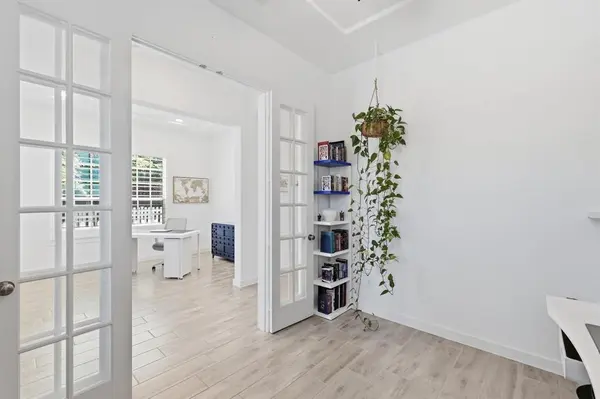 8726 Mangham Street, North Richland Hills, TX 76180