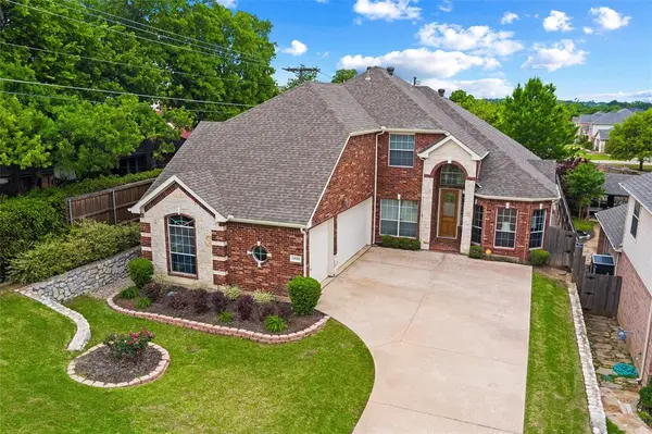 5800 Wester Way Drive, Arlington, TX 76013