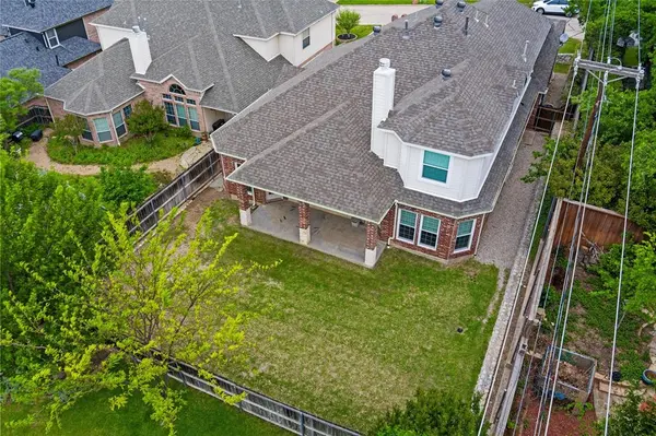 5800 Wester Way Drive, Arlington, TX 76013